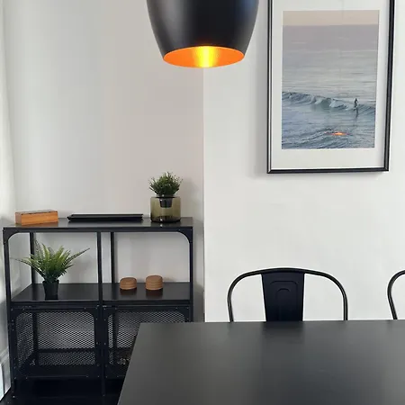 Vakantiehuis Restored Victorian With Private Garden