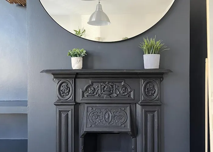 Restored Victorian With Private Garden Tatil Evi *