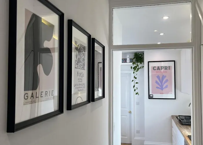 Tatil Evi Restored Victorian With Private Garden Bristol